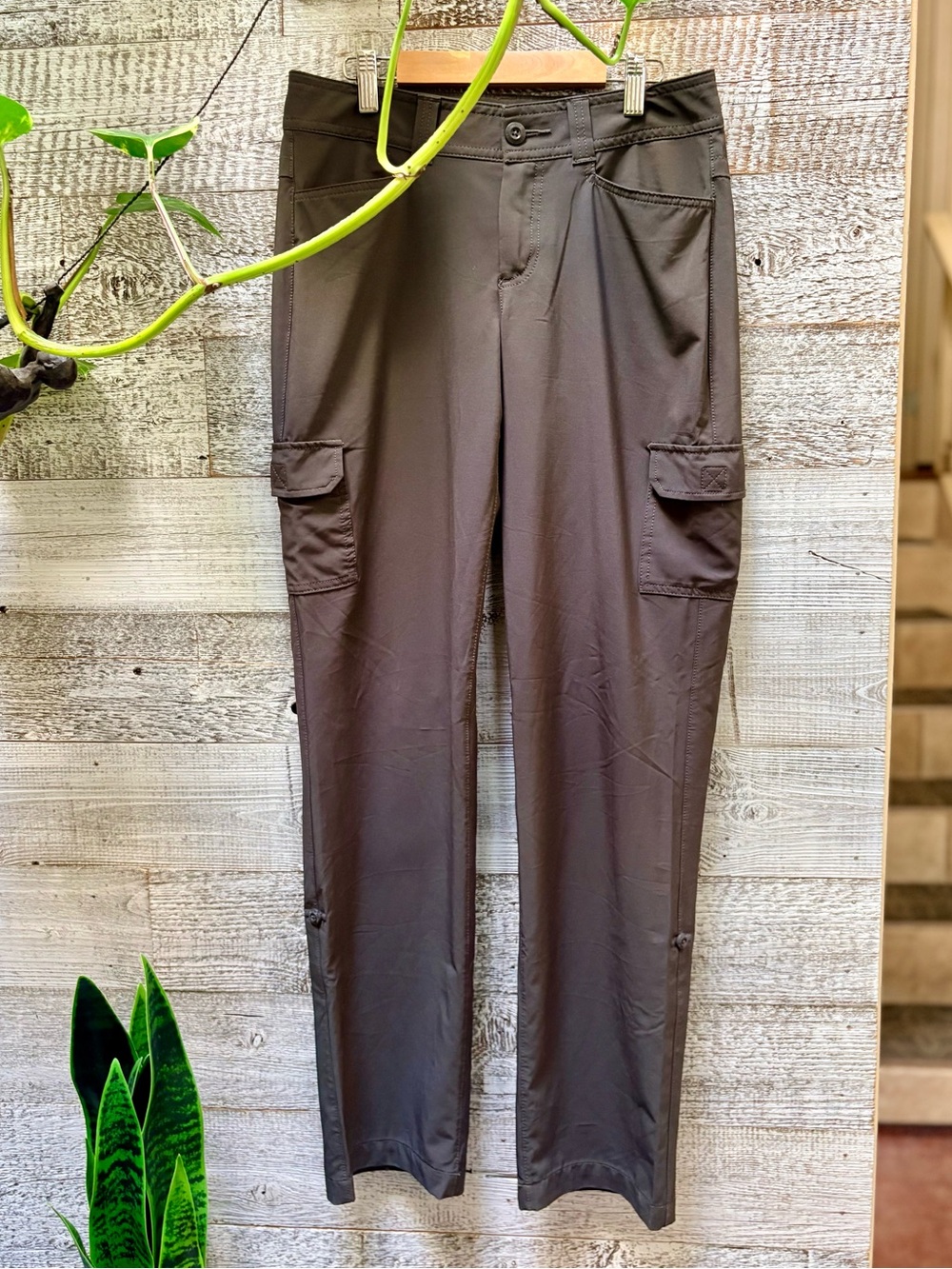 Eddie Bauer | Lightweight Straight-Leg Technical Hiking Pants - Women's 2, Gray